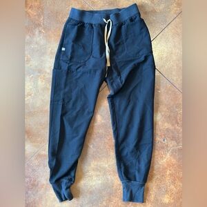 Figs Women’s Nepal Slim Jogger Scrub Pants | Black | xs